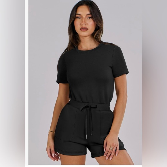 NWT Casual 1pc Short Romper - Picture 1 of 4